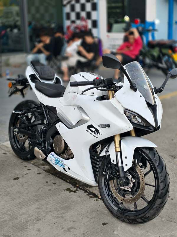 QJMOTOR 赛250