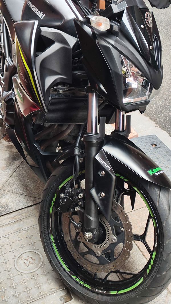 川崎 Z 250 ABS