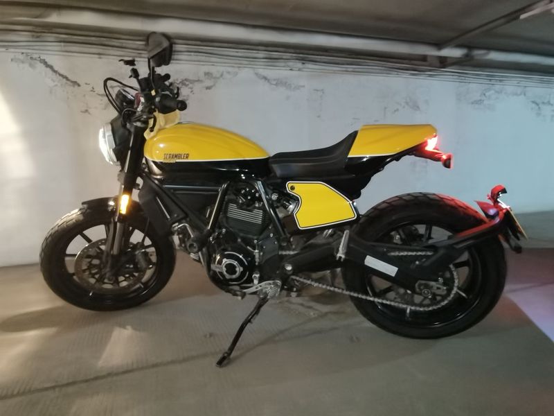 杜卡迪 Scrambler 800