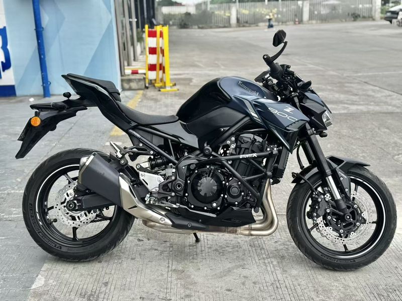 川崎 Z900