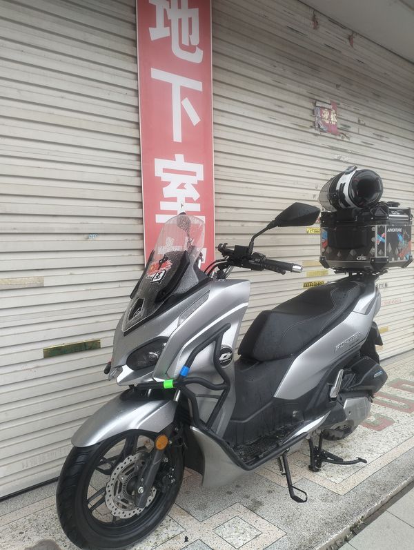 QJMOTOR 鸿150 City