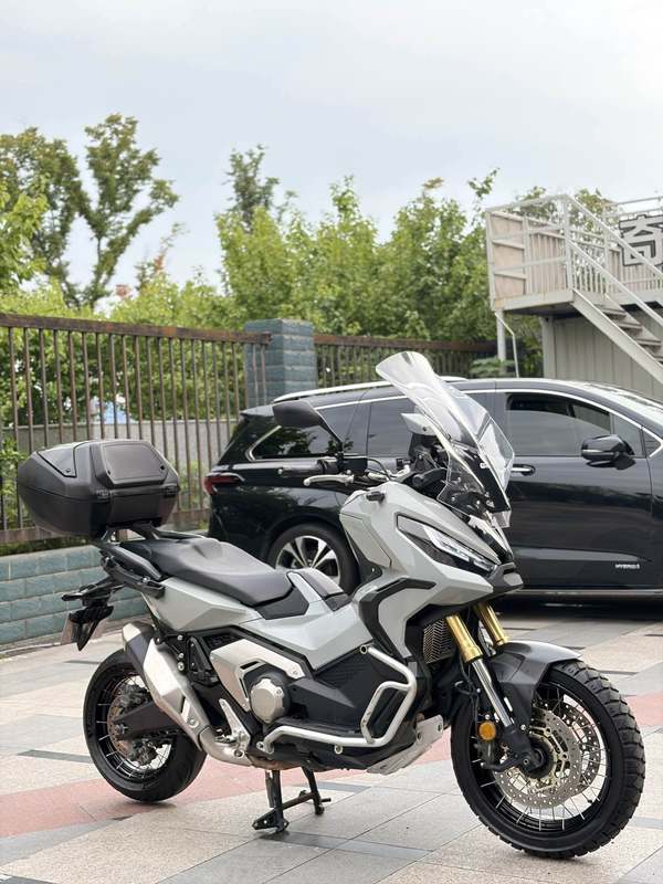 本田DREAMWING X-ADV 750