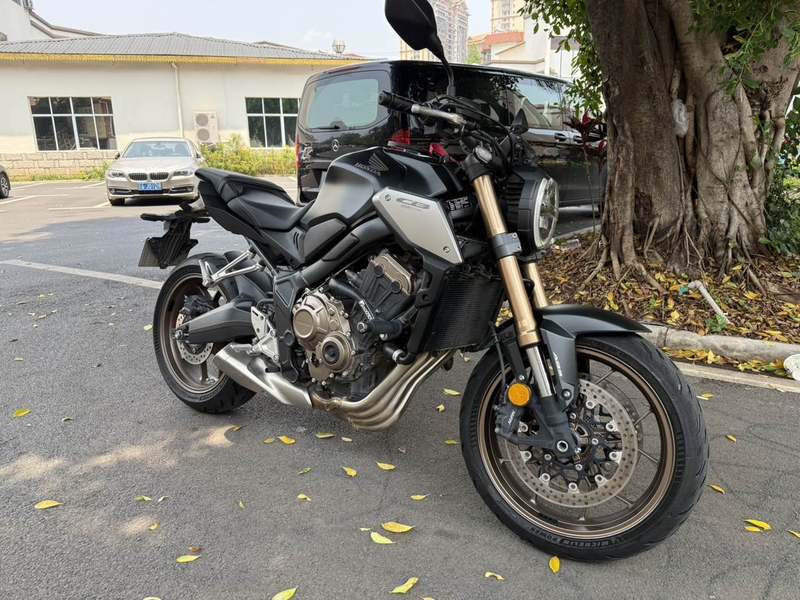 本田DREAMWING CB650R 