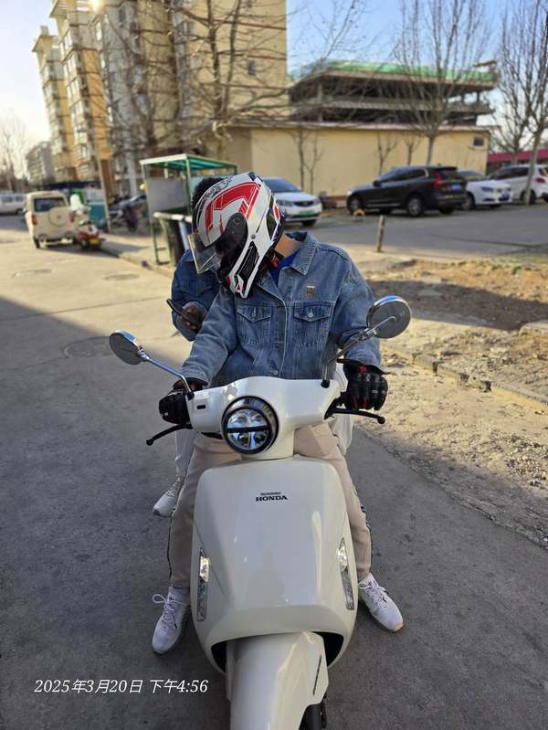 新大洲本田 NS125LA