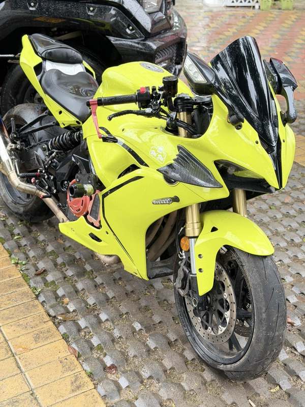 QJMOTOR 赛600