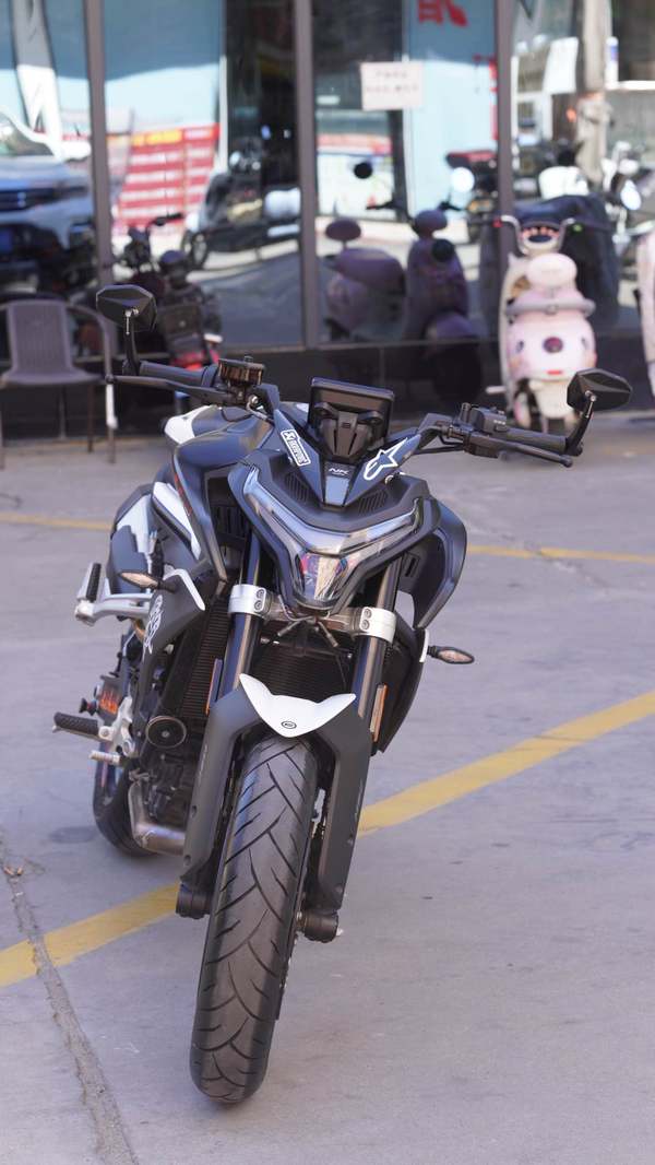 春风 800NK
