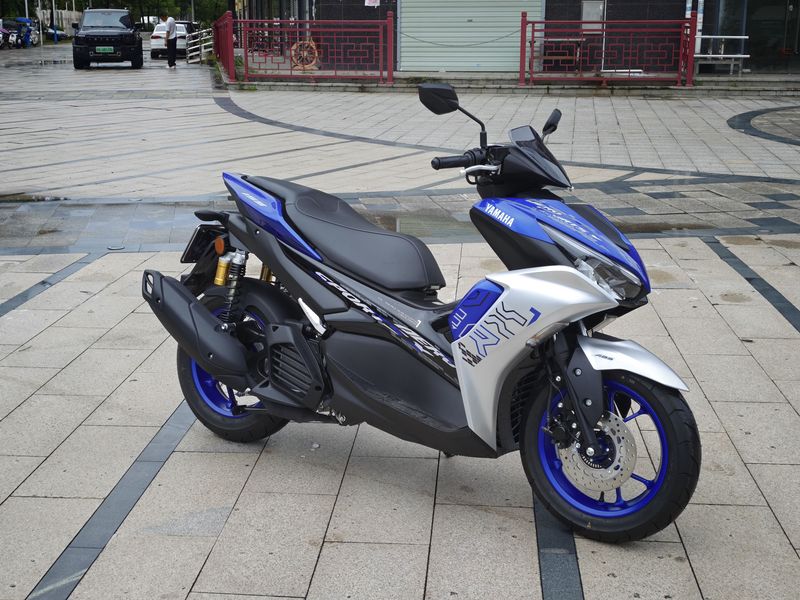 雅马哈 AEROSPORTS X