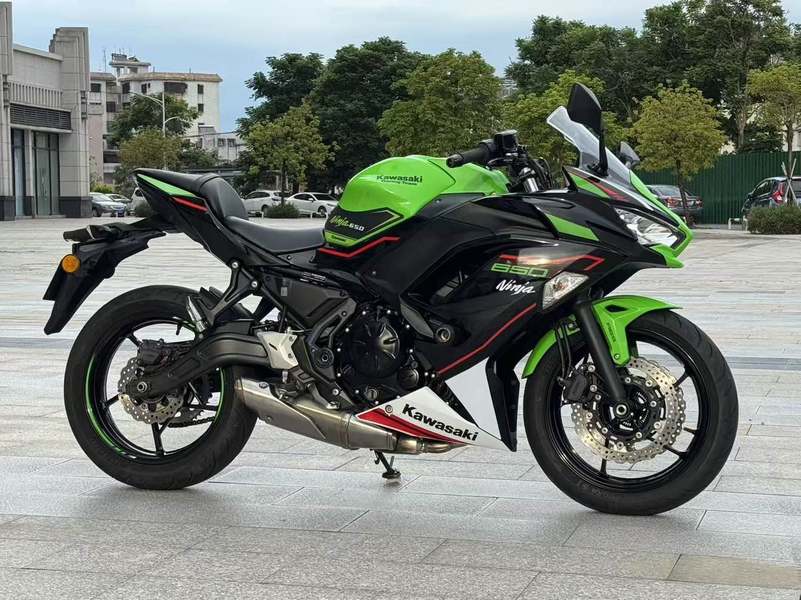 川崎 Ninja 650 