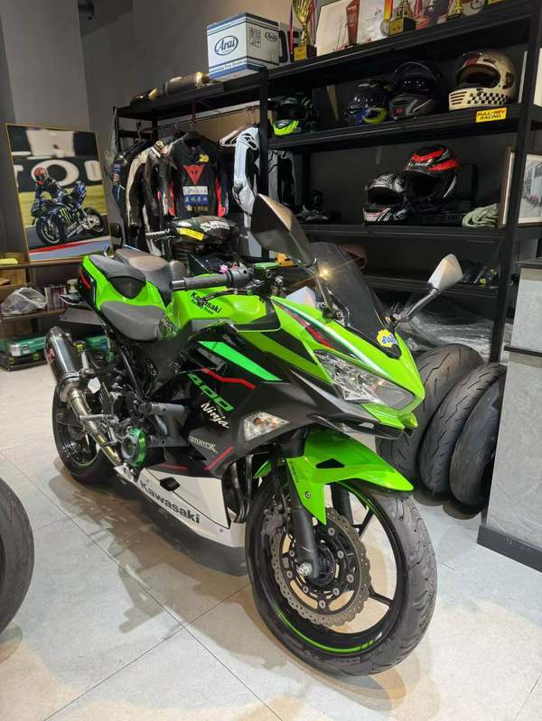 川崎 Ninja 400