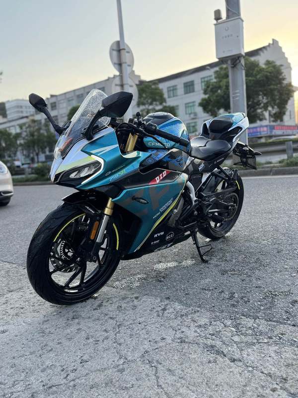 春风 250SR