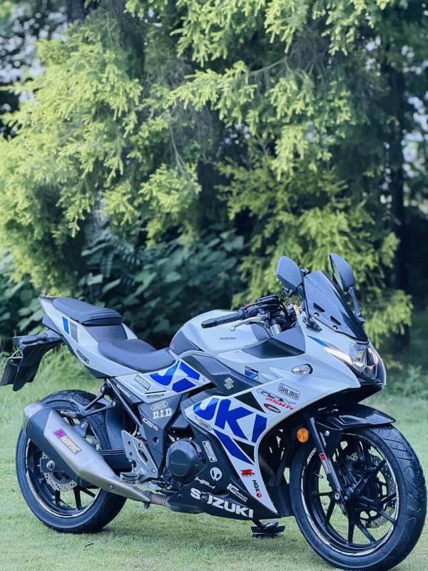 豪爵铃木 GSX250R