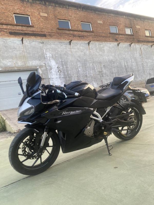 春风 250SR