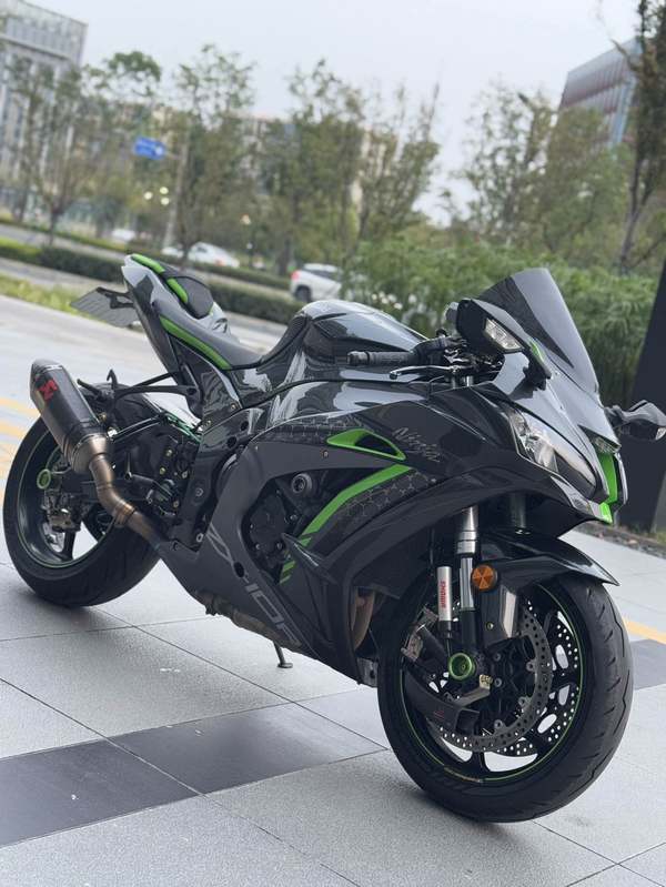 川崎 Ninja ZX-10R