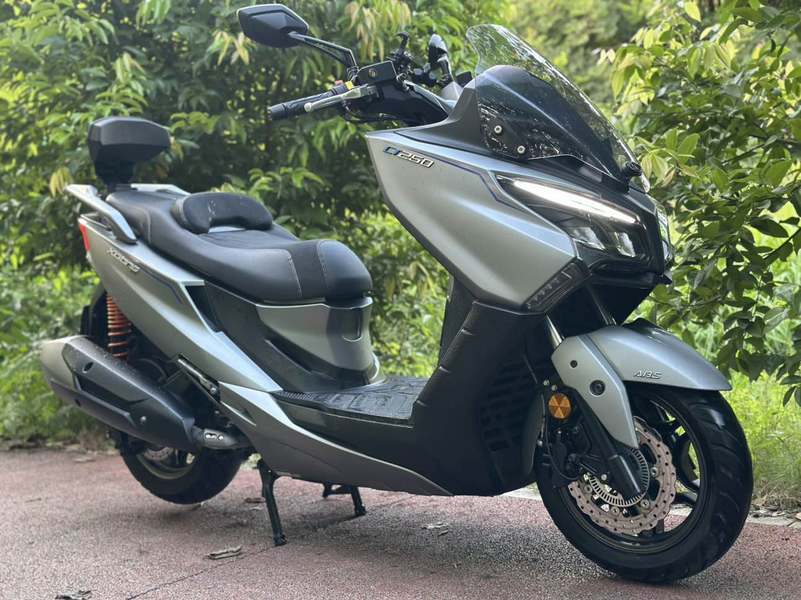 光阳 赛艇 CT250