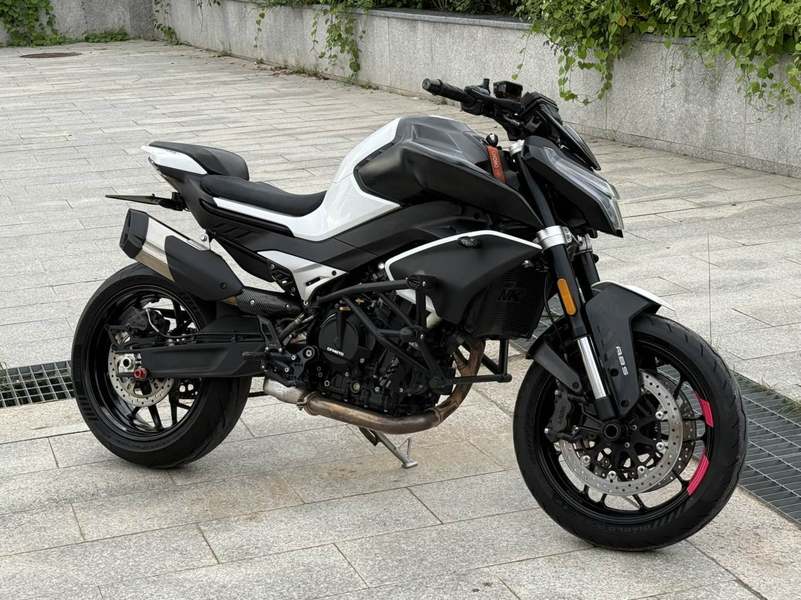 春风 800NK