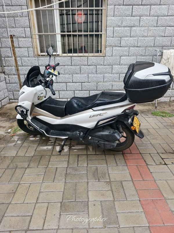 豪爵 UFR150