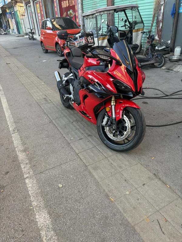 QJMOTOR 赛600