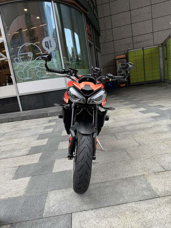 凯旋 Street Triple 765
