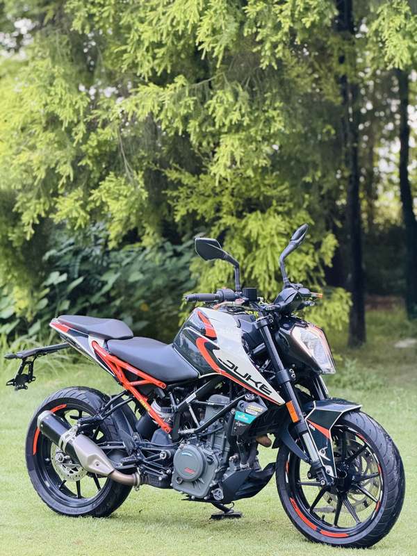 KTMR2R 250 Duke