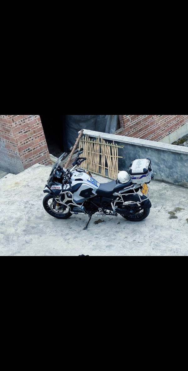 宝马 R 1200 GS