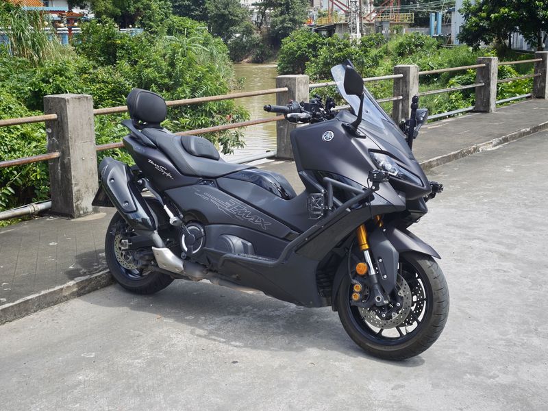 雅马哈 TMAX