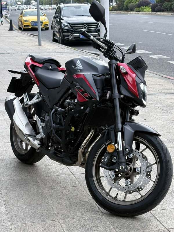 本田 CB500F