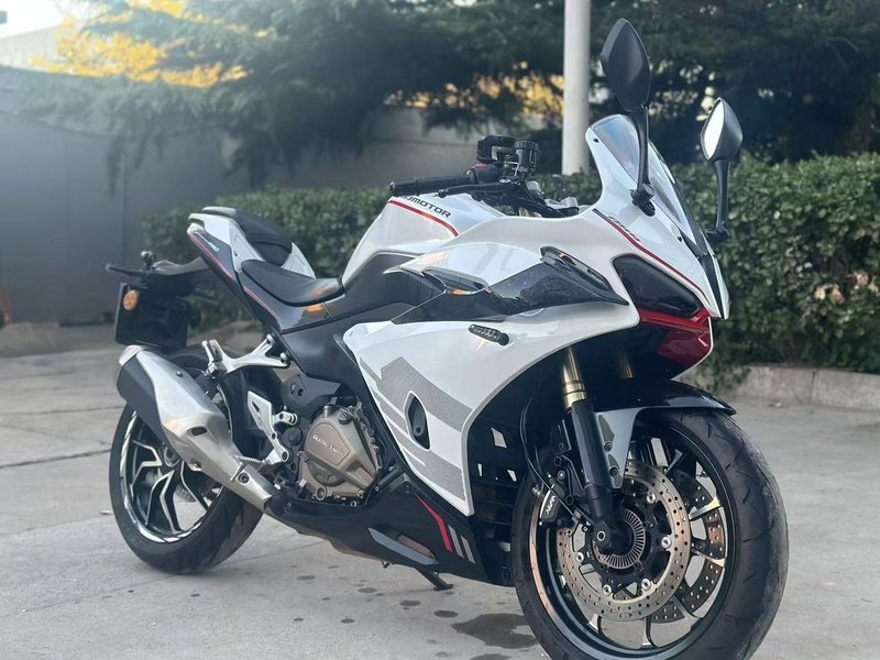QJMOTOR 赛450