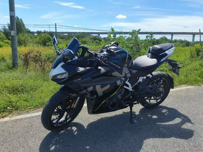 春风 250SR