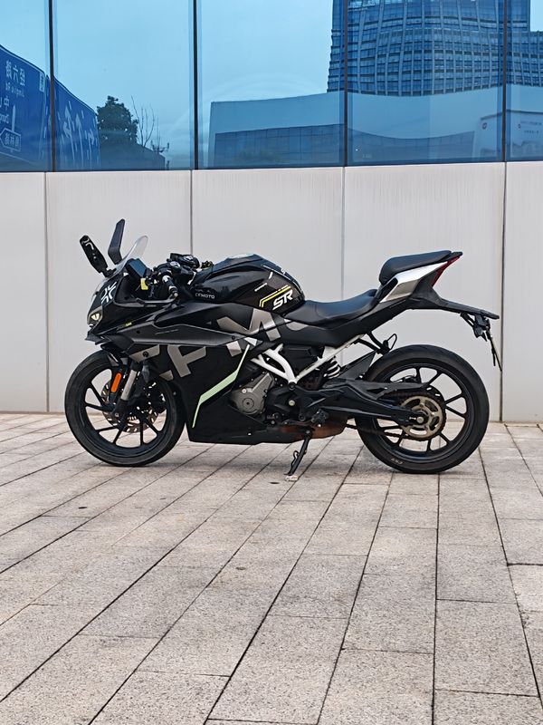 春风 250SR