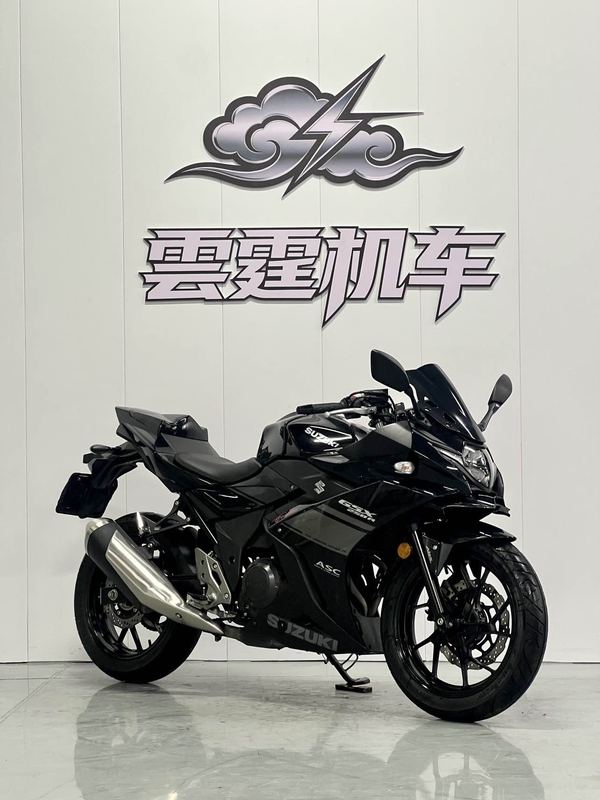 豪爵铃木 GSX250R