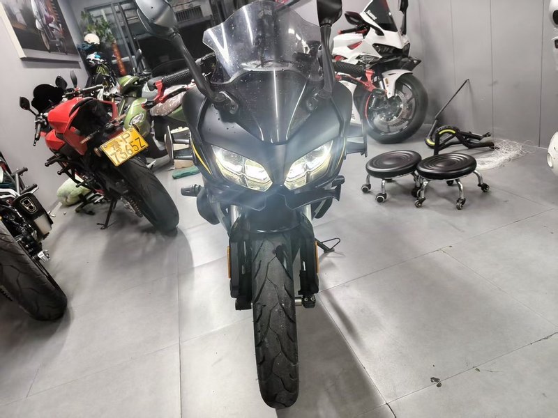 无极 250RR