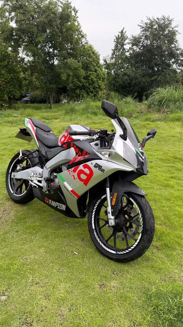 宗申阿普利亚 GPR150R