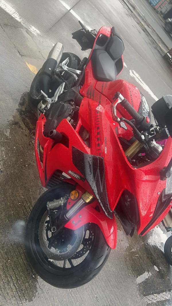 QJMOTOR 赛600