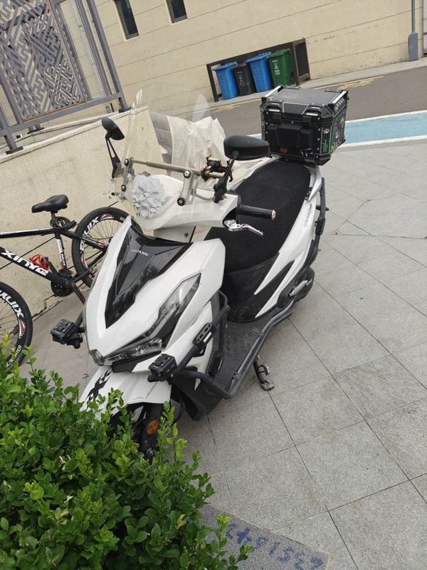 大阳 VRS125