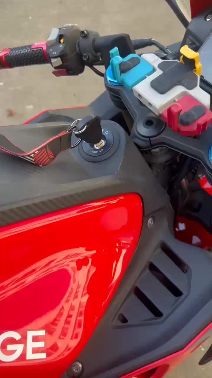 无极 RR525