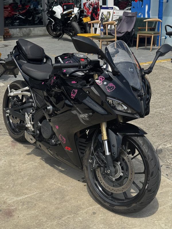 QJMOTOR 赛250