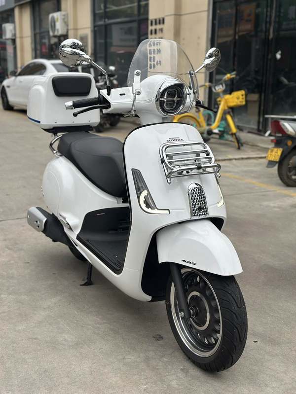 新大洲本田 NS150LA