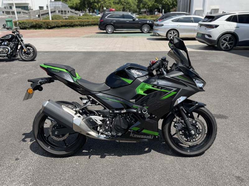 川崎 Ninja 400