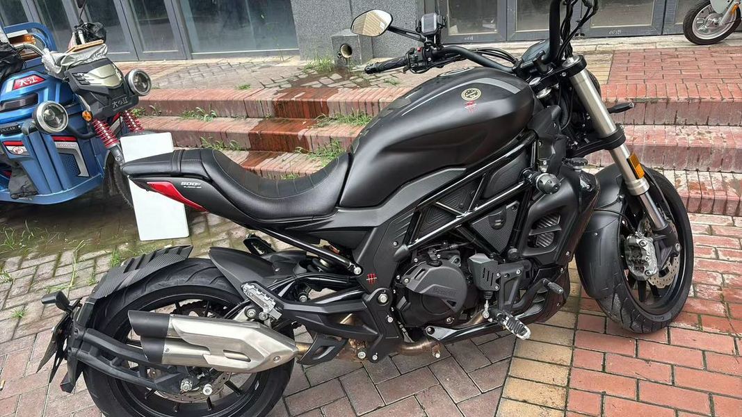 贝纳利 502C