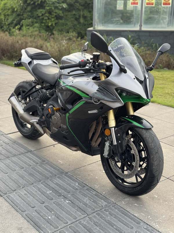QJMOTOR 赛600