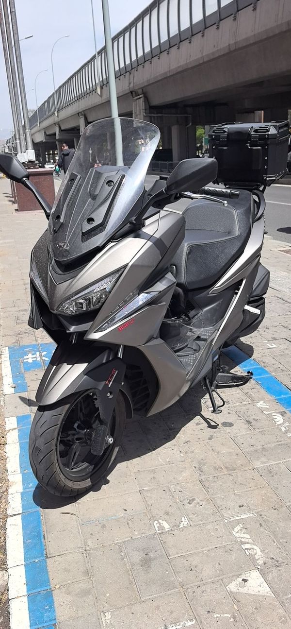 光阳 赛艇 ST250