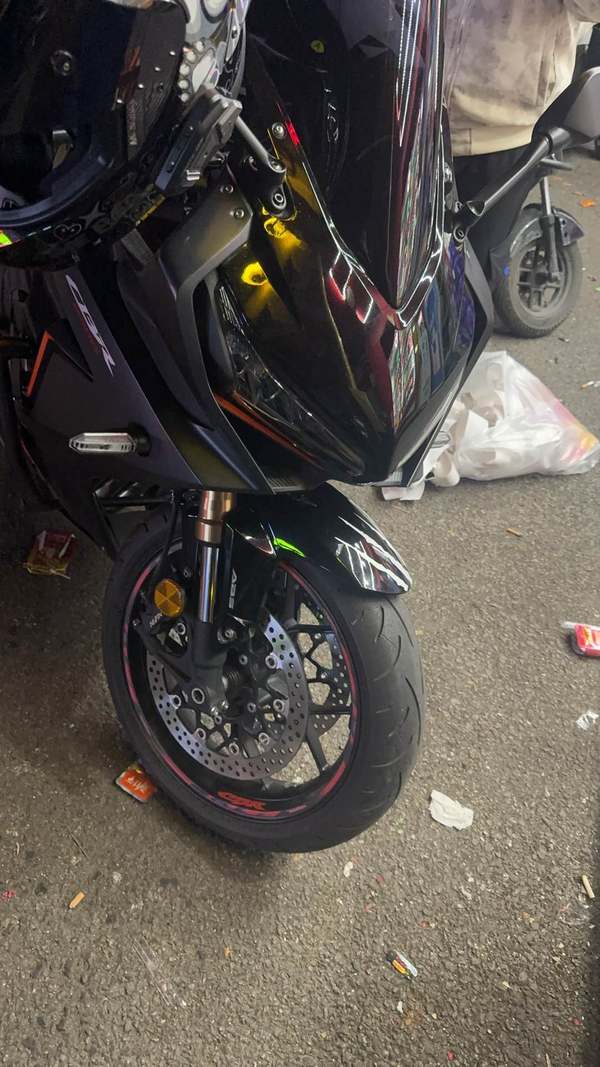 本田DREAMWING CBR650R