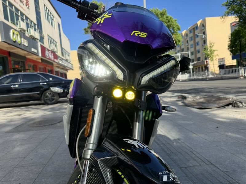 凯旋 Street Triple 765