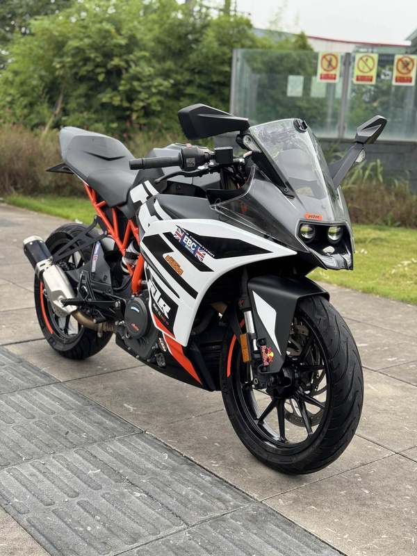 KTMR2R RC 390 