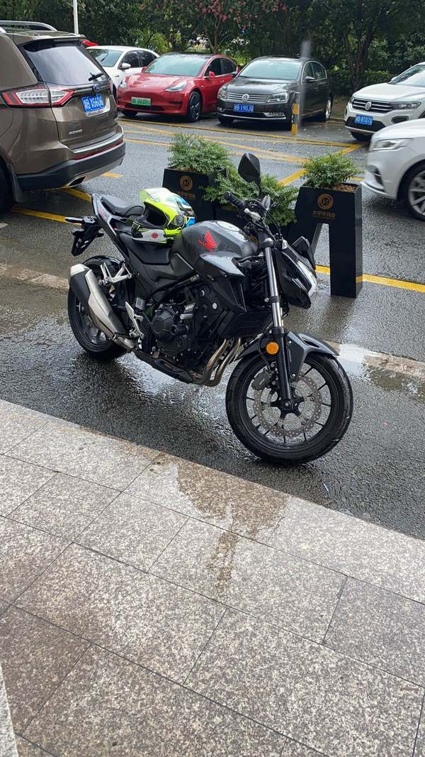 本田WING CB400F