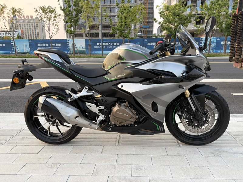 QJMOTOR 赛450
