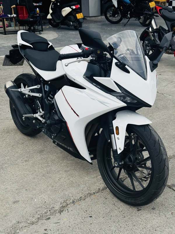 凯越 250RR 刺鸟