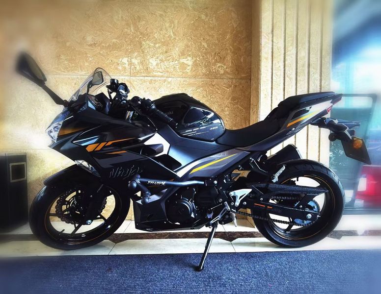 川崎 Ninja 400