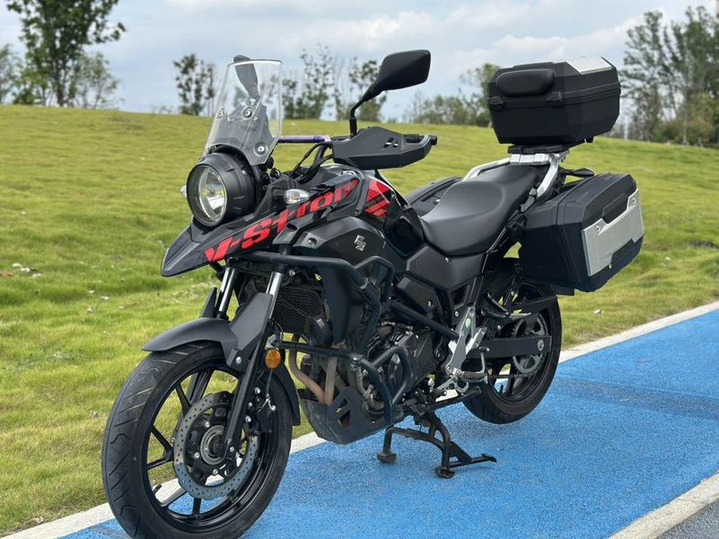 豪爵铃木 DL250
