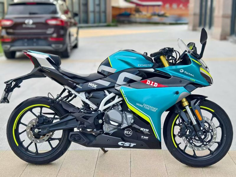 春风 250SR